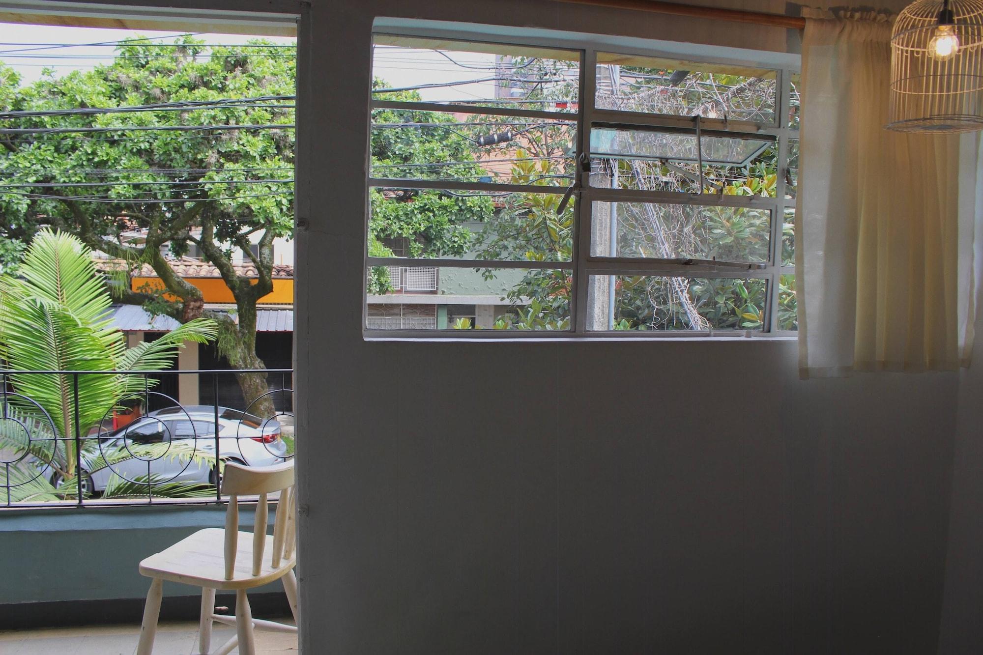 Hostal Casa Estacion Medellín Kültér fotó